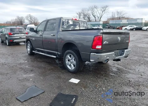 2018 Ram 1500 Big Horn 4X4 5'7 Box z USA, uszkodzony, nr VIN 3C6RR7LTXJG197680